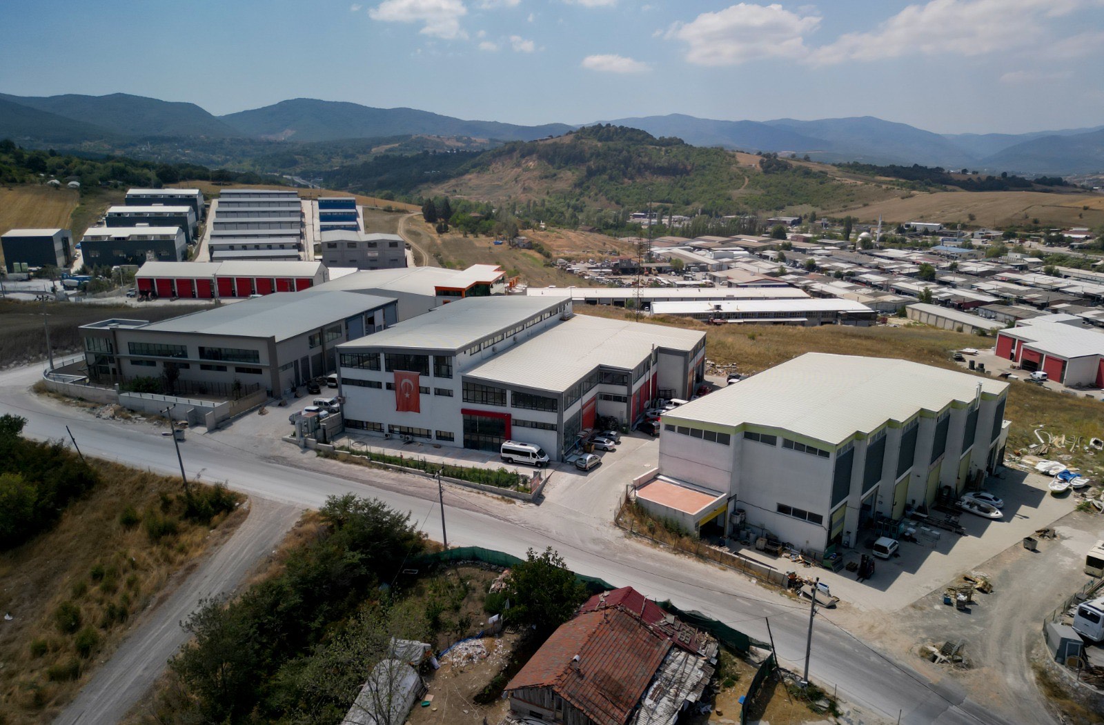 3fe9a258-5f51-4885-ac84-26ec635c6a6c